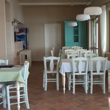 Apartman τσέρφος Tirósz
